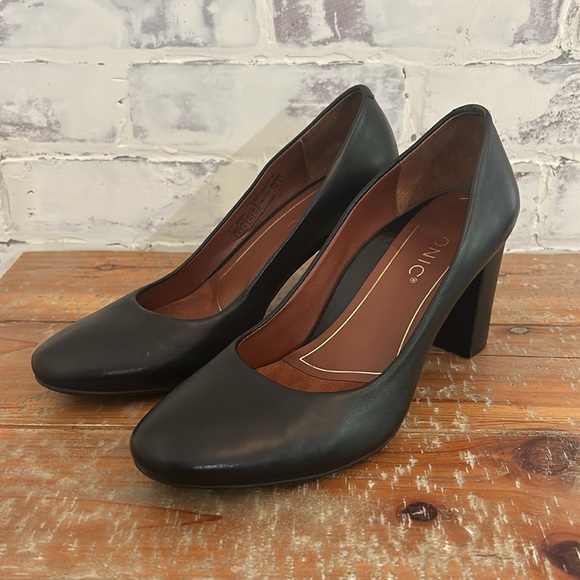 Vionic Mariana Women’s Size 7 Black Block Heel Pumps Leather Classic Comfort - Picture 2 of 12